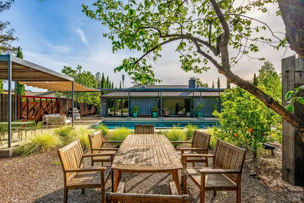 $2,450,000 | 1843 Spring Mountain Court, St. Helena, CA 94574