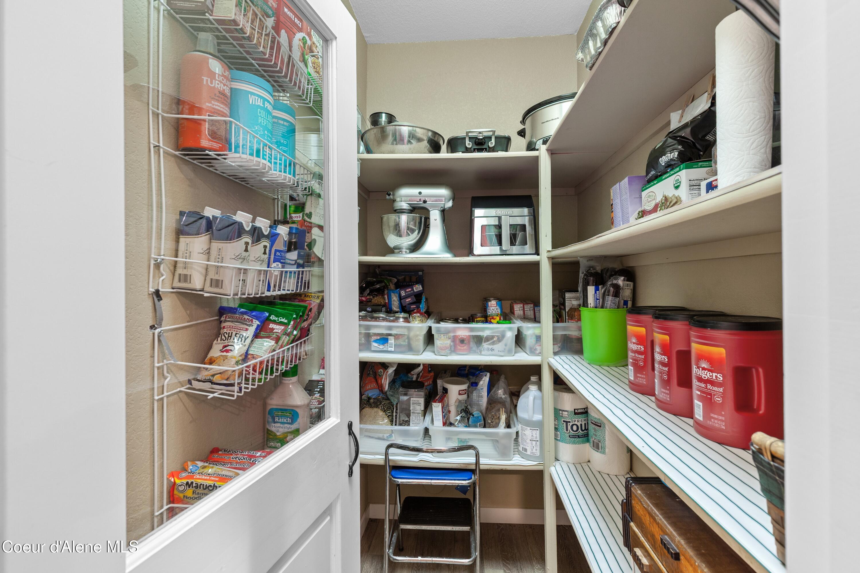 8677 North Rhapsody Lane Hayden, ID 83835 - Photo 14 of 60 Walk In Pantry