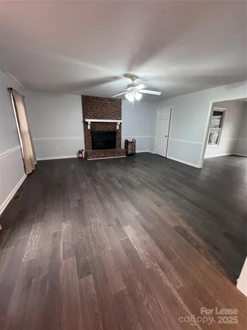 $1,950 | 712 South Forest Lane, Belmont, NC 28012