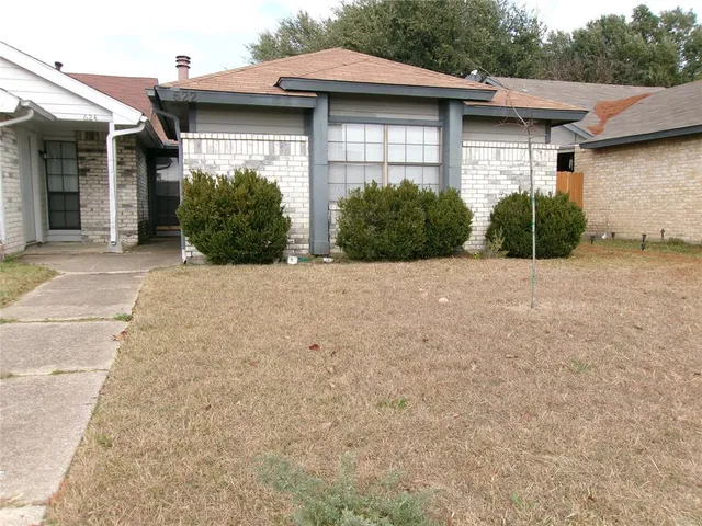 $1,550 | 622 West Warrior Trail, Grand Prairie, TX 75052