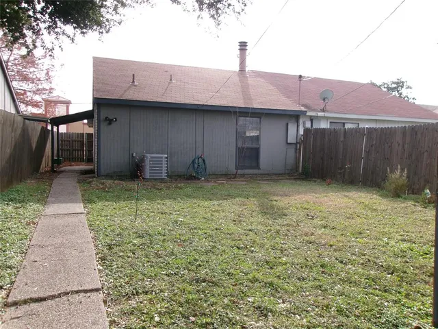 $1,550 | 622 West Warrior Trail, Grand Prairie, TX 75052