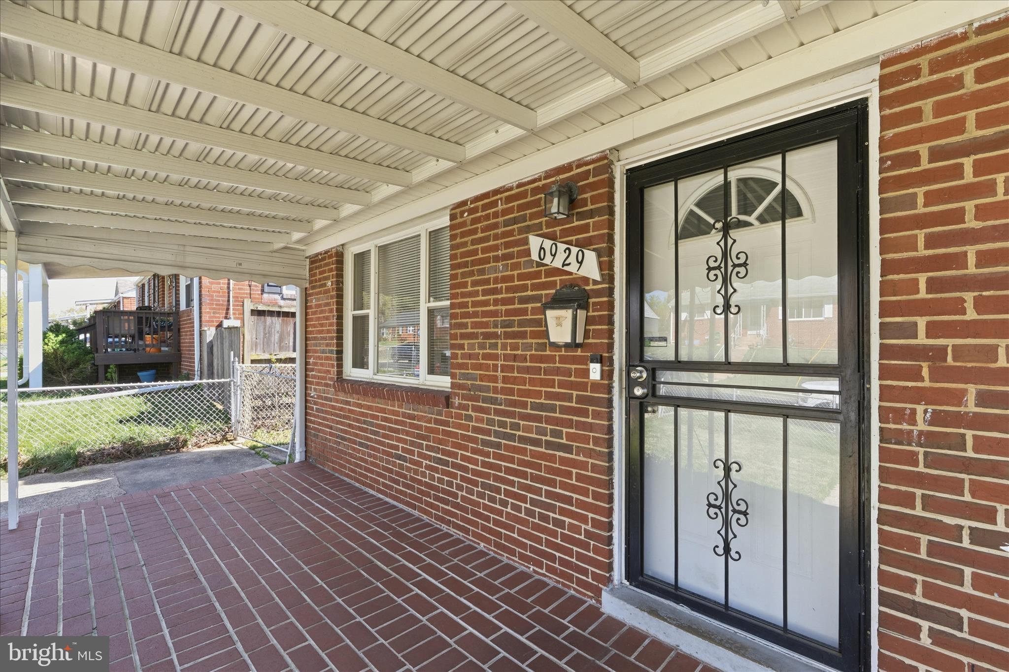 6929 Decatur Place Hyattsville, MD 20784 - Photo 4 of 30 Gallery Image 4