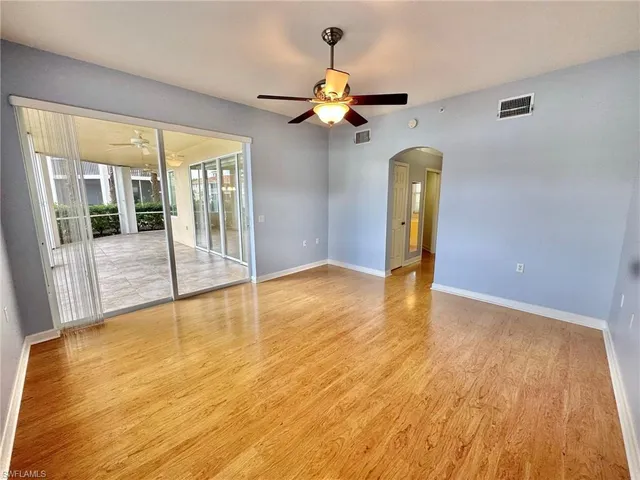 $2,950 | 3302 Twilight Lane, Unit 6303, Naples, FL 34109