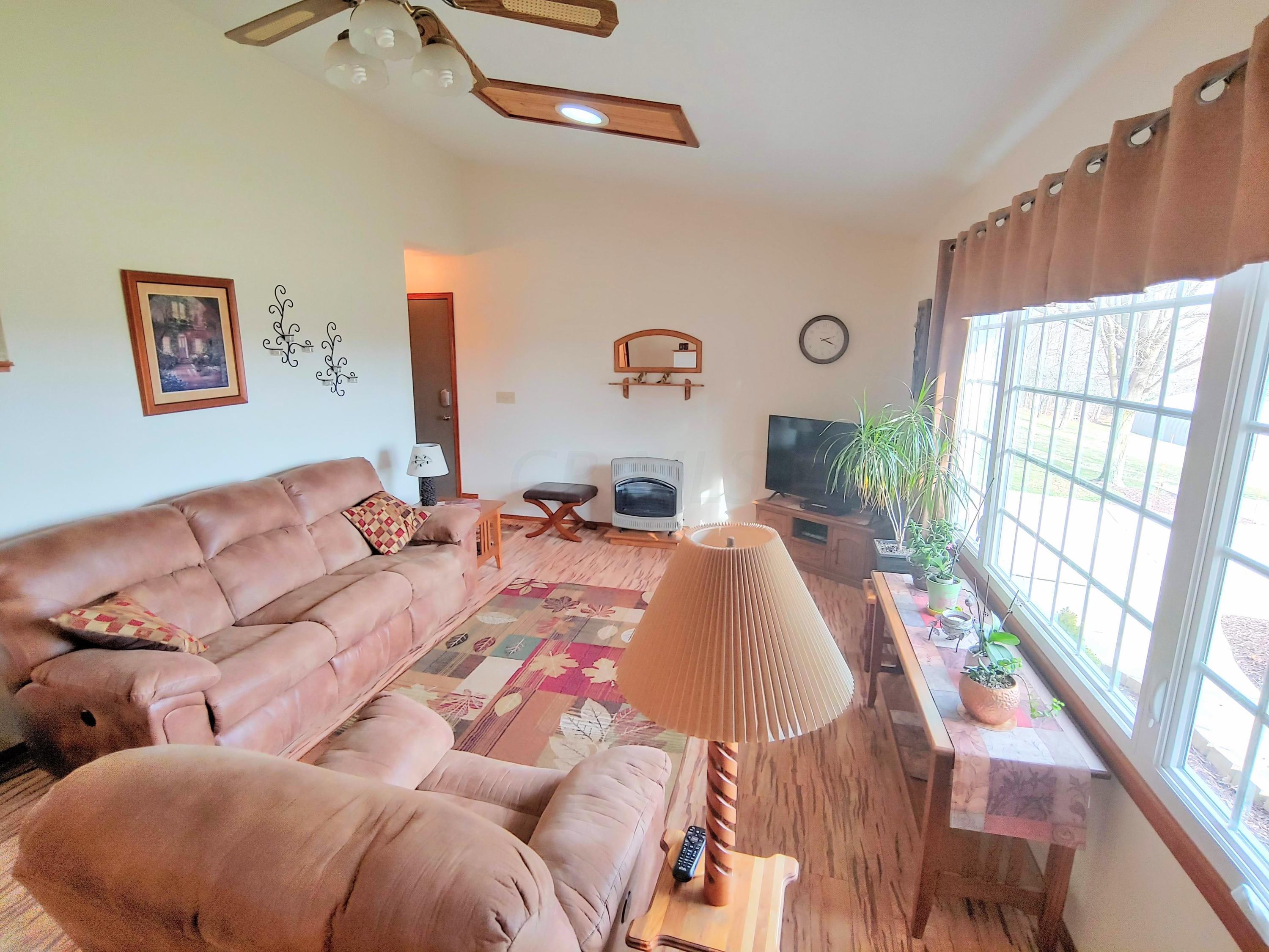 1300 Beaver Run Road Southeast Hebron, OH 43025 - Photo 23 of 64