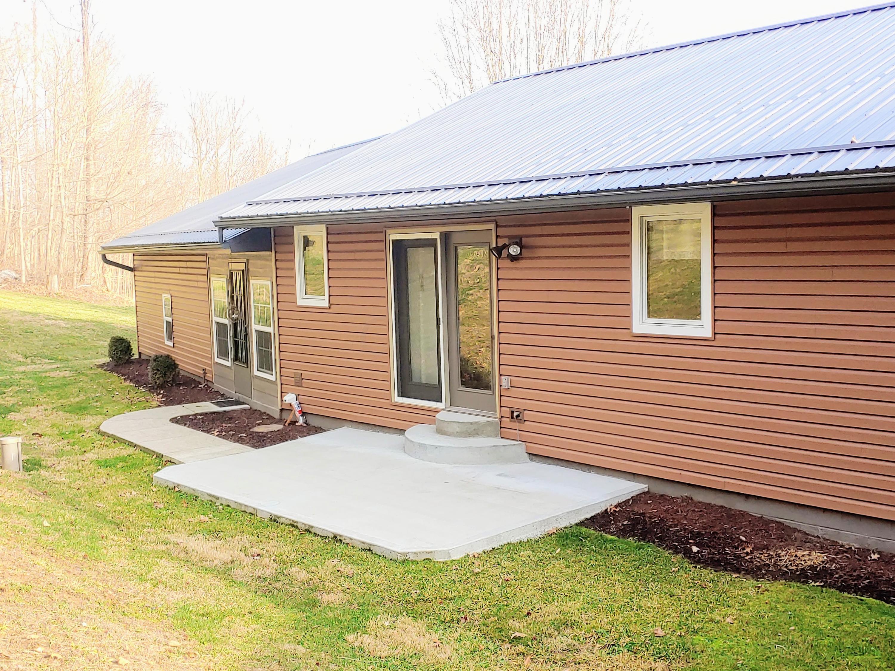 1300 Beaver Run Road Southeast Hebron, OH 43025 - Photo 3 of 64