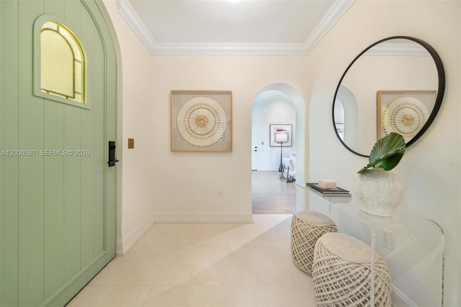 909 Roderigo Avenue Coral Gables, FL 33134 - Photo 4 of 34 Gallery Image 4