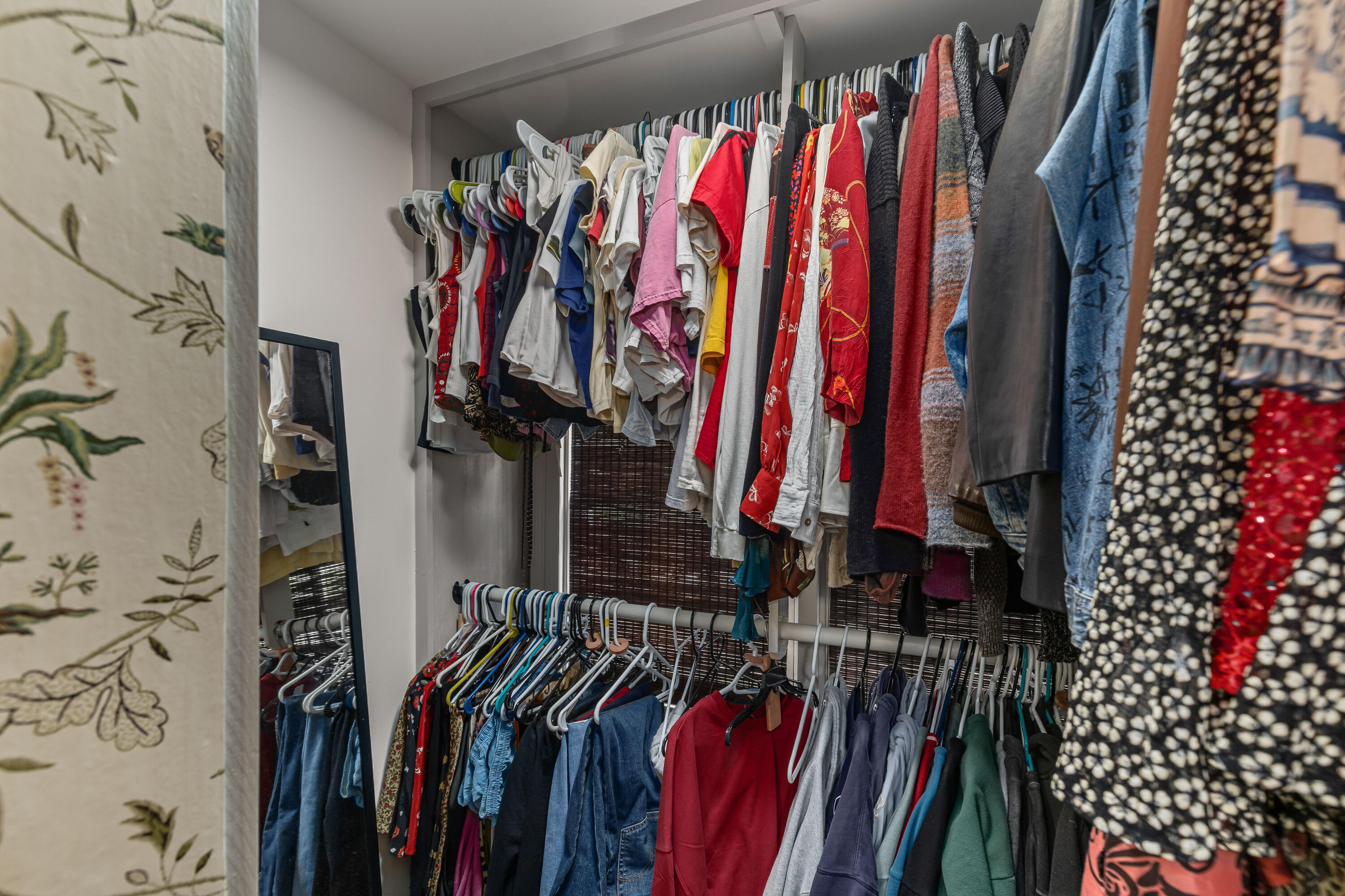 24 Hanover Street Charleston, SC 29403 - Photo 20 of 46 Closet in bedroom 2