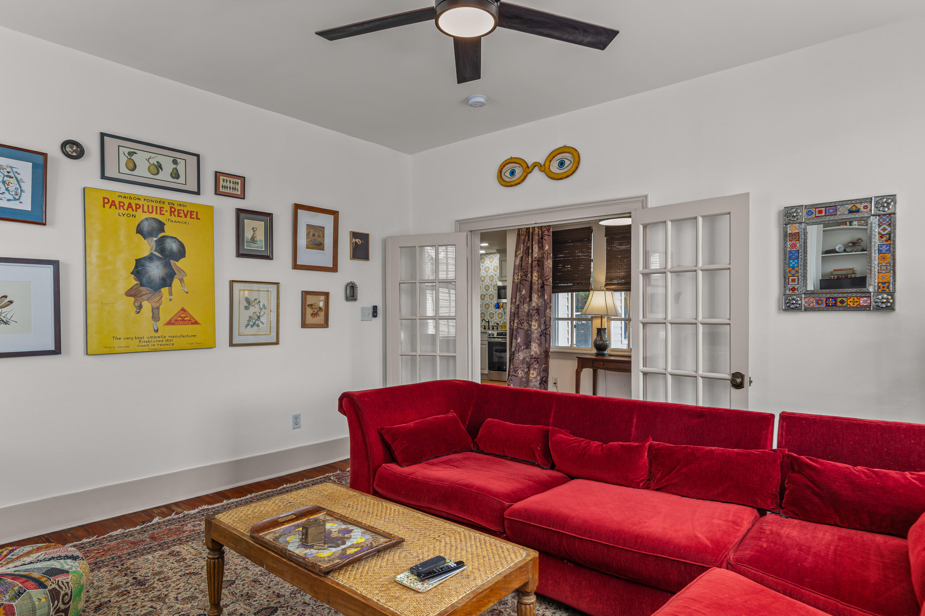 24 Hanover Street Charleston, SC 29403 - Photo 25 of 46 Living room