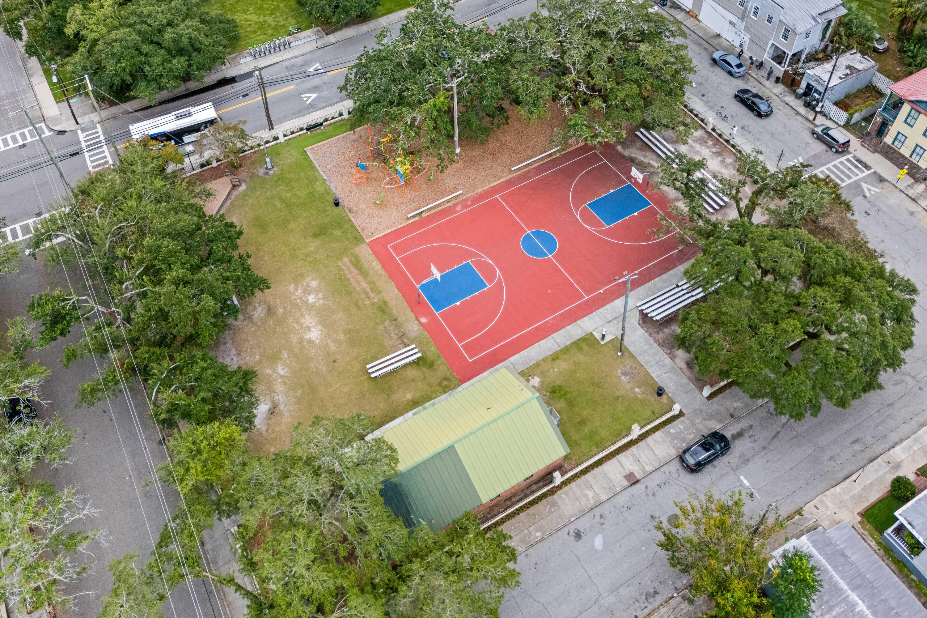 24 Hanover Street Charleston, SC 29403 - Photo 41 of 46 Basket ball courts