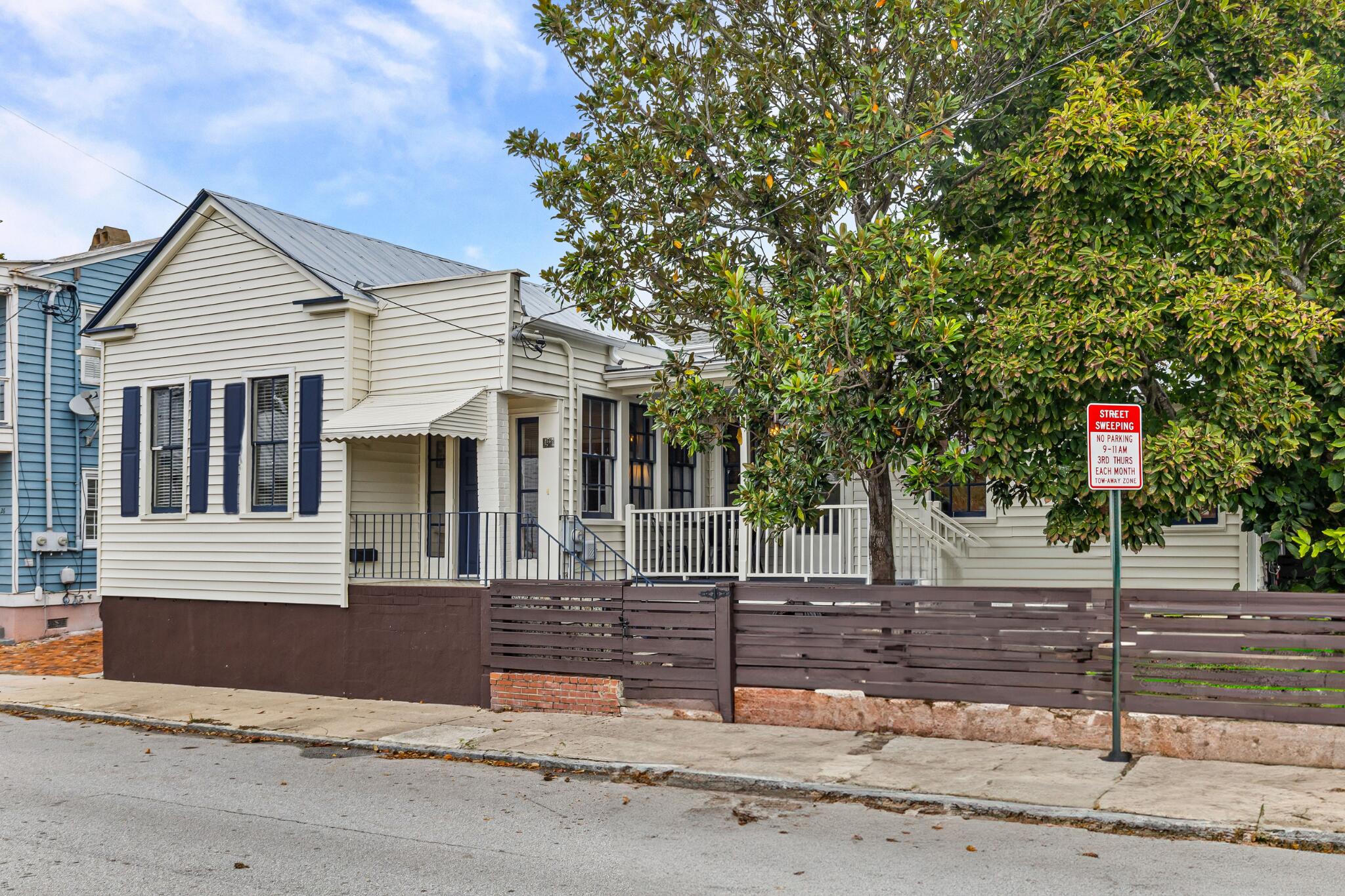 24 Hanover Street Charleston, SC 29403 - Photo 4 of 46 Street View