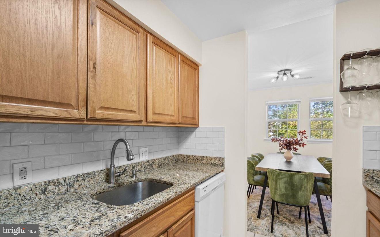 8511 Falls Run Road, Unit K Ellicott City, MD 21043 - Photo 11 of 25