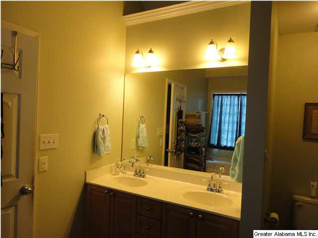 740 Barkley Circle Alabaster, AL 35007 - Photo 12 of 16