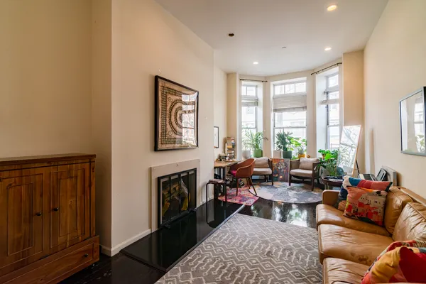 $6,950 | 38 West 83rd Street, Unit 1 | Upper West Side