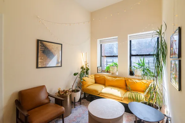 $6,950 | 38 West 83rd Street, Unit 1 | Upper West Side