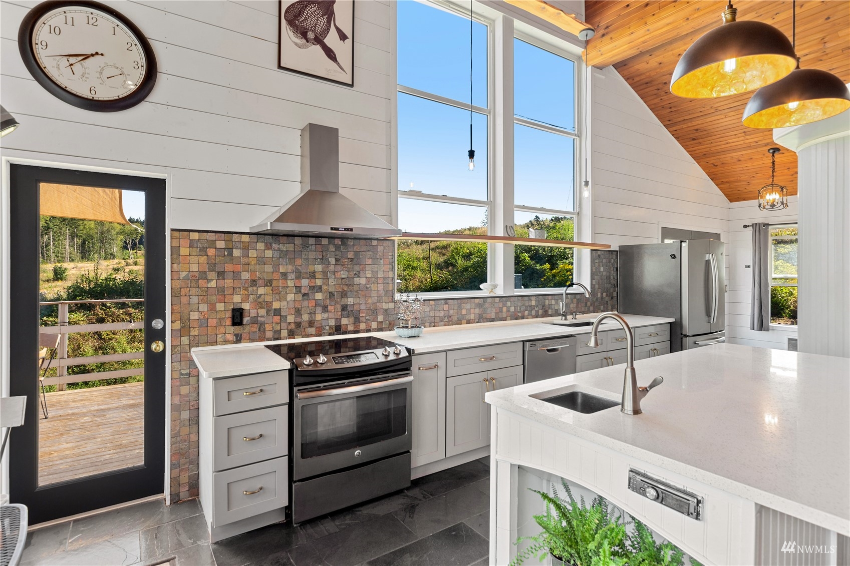 265 Sentinel Firs Road Port Hadlock, WA 98339 - Photo 14 of 29 Gallery Image 14