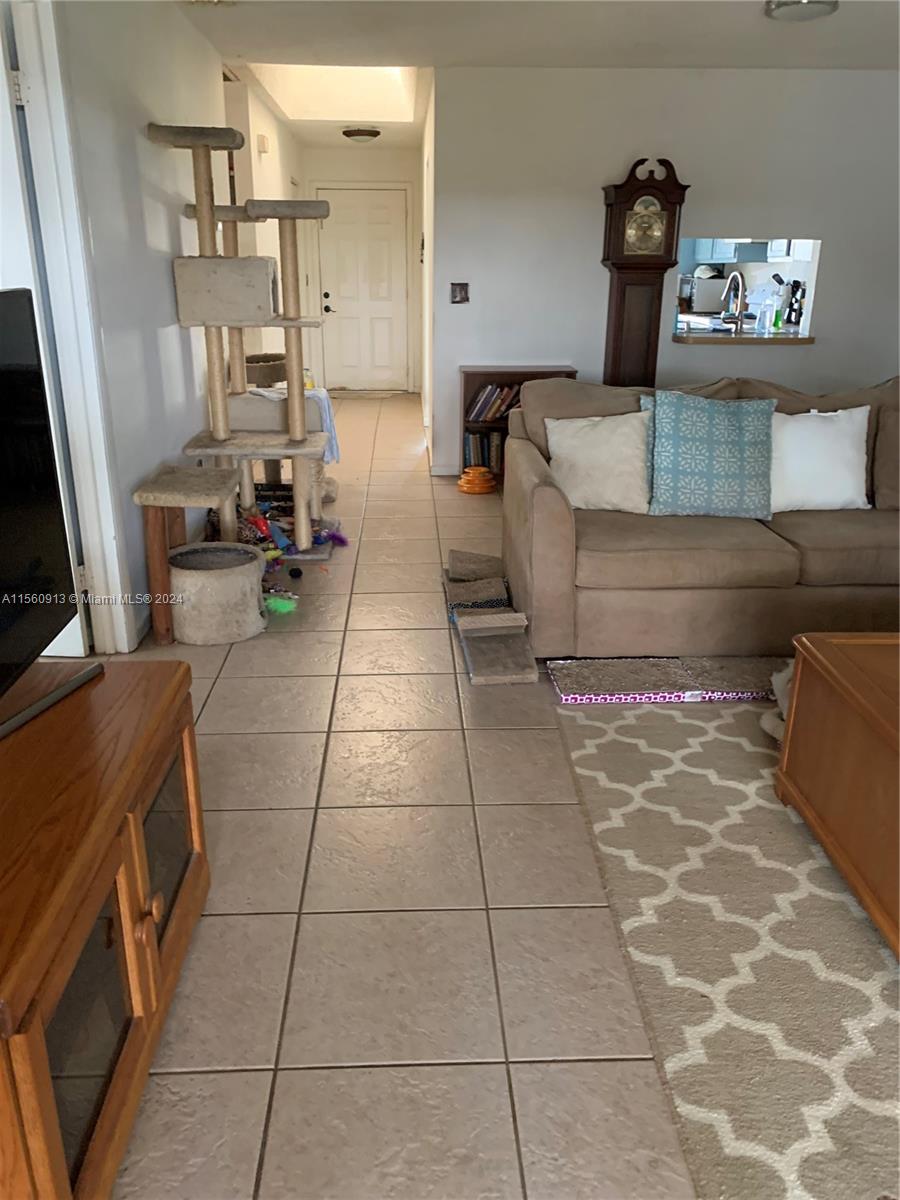 4464 Southeast Village Road Stuart, FL 34997 - Photo 12 of 16 Gallery Image 12