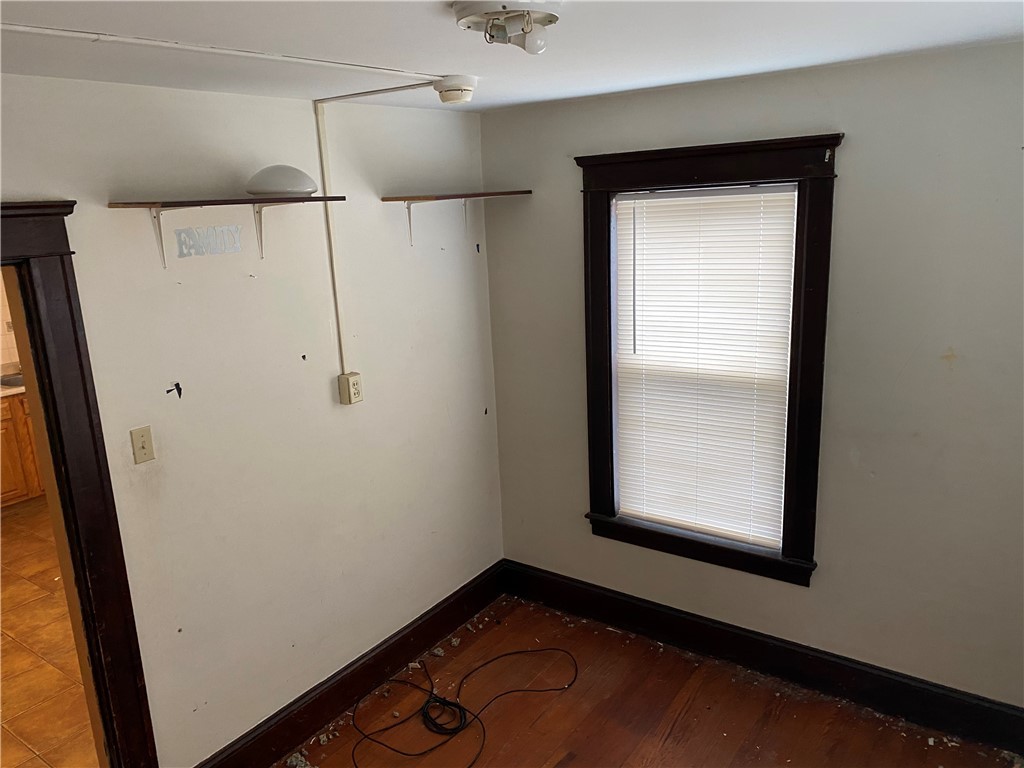 292 Logee Street Woonsocket, RI 02895 - Photo 12 of 28