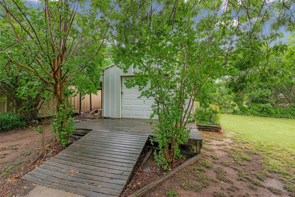 4111 Davis Road Granbury, TX 76049 - Photo 29 of 33