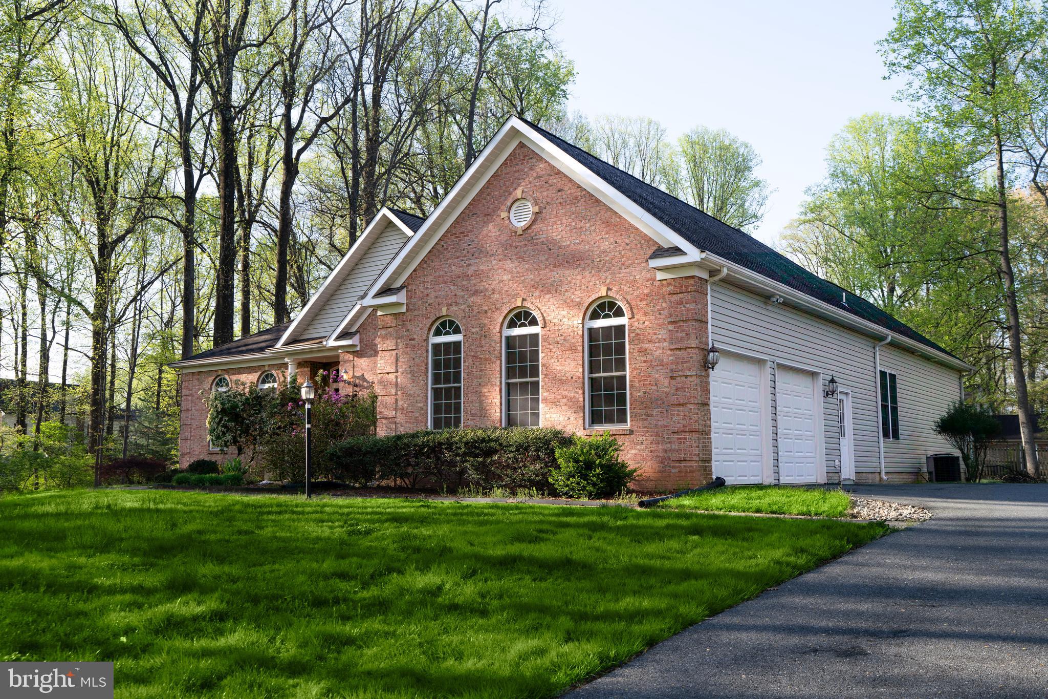 4300 Pinetree Road Rockville, MD 20853 - Photo 2 of 4