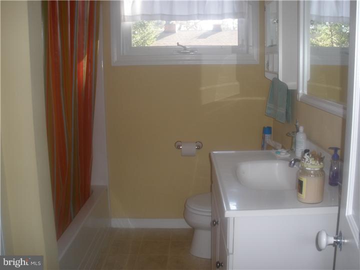 206 McKendimen Road Medford Lakes, NJ 08055 - Photo 6 of 10 Gallery Image 6