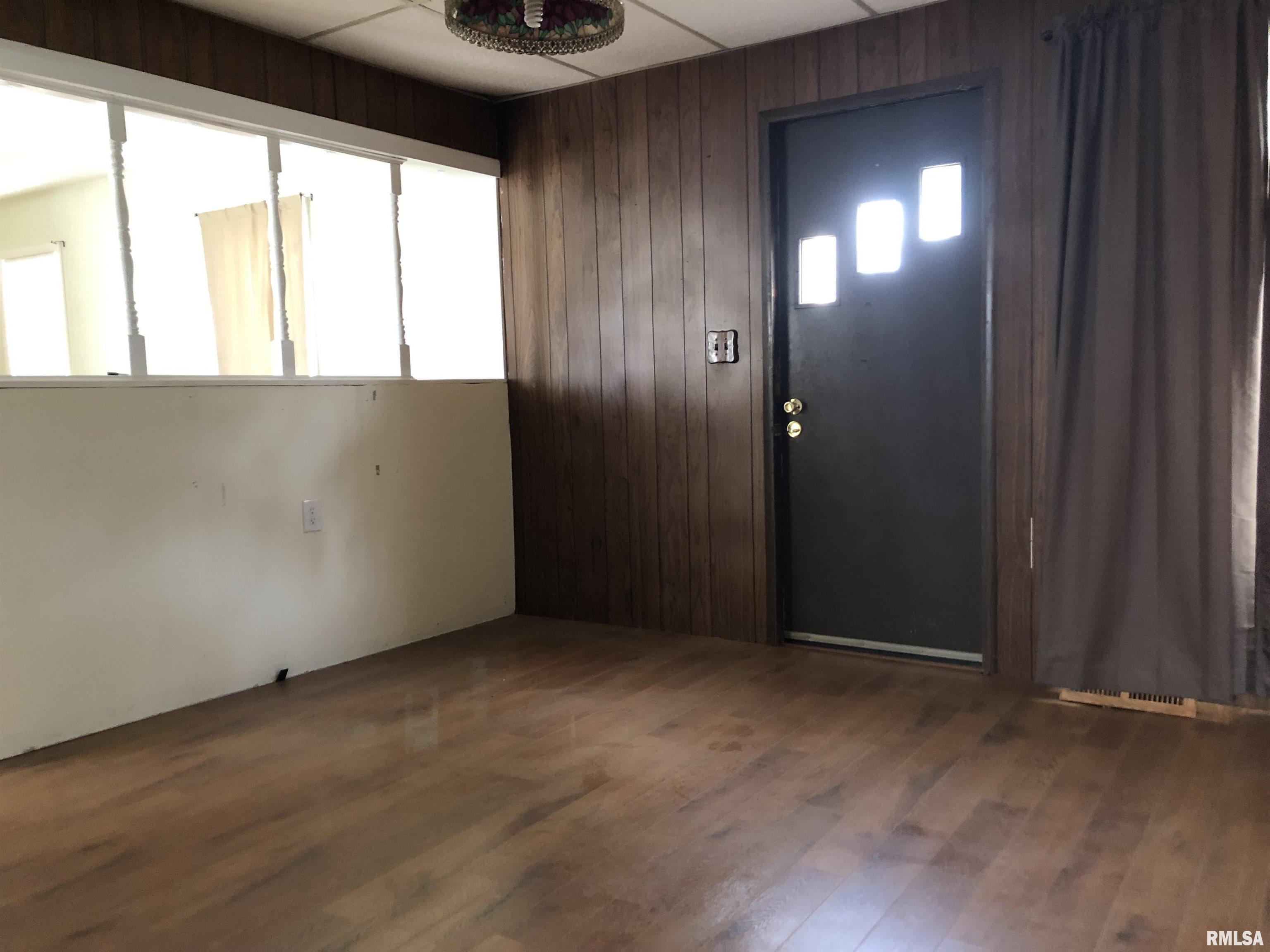 12822 East Bethel Road Mount Vernon, IL 62864 - Photo 15 of 38 Gallery Image 15