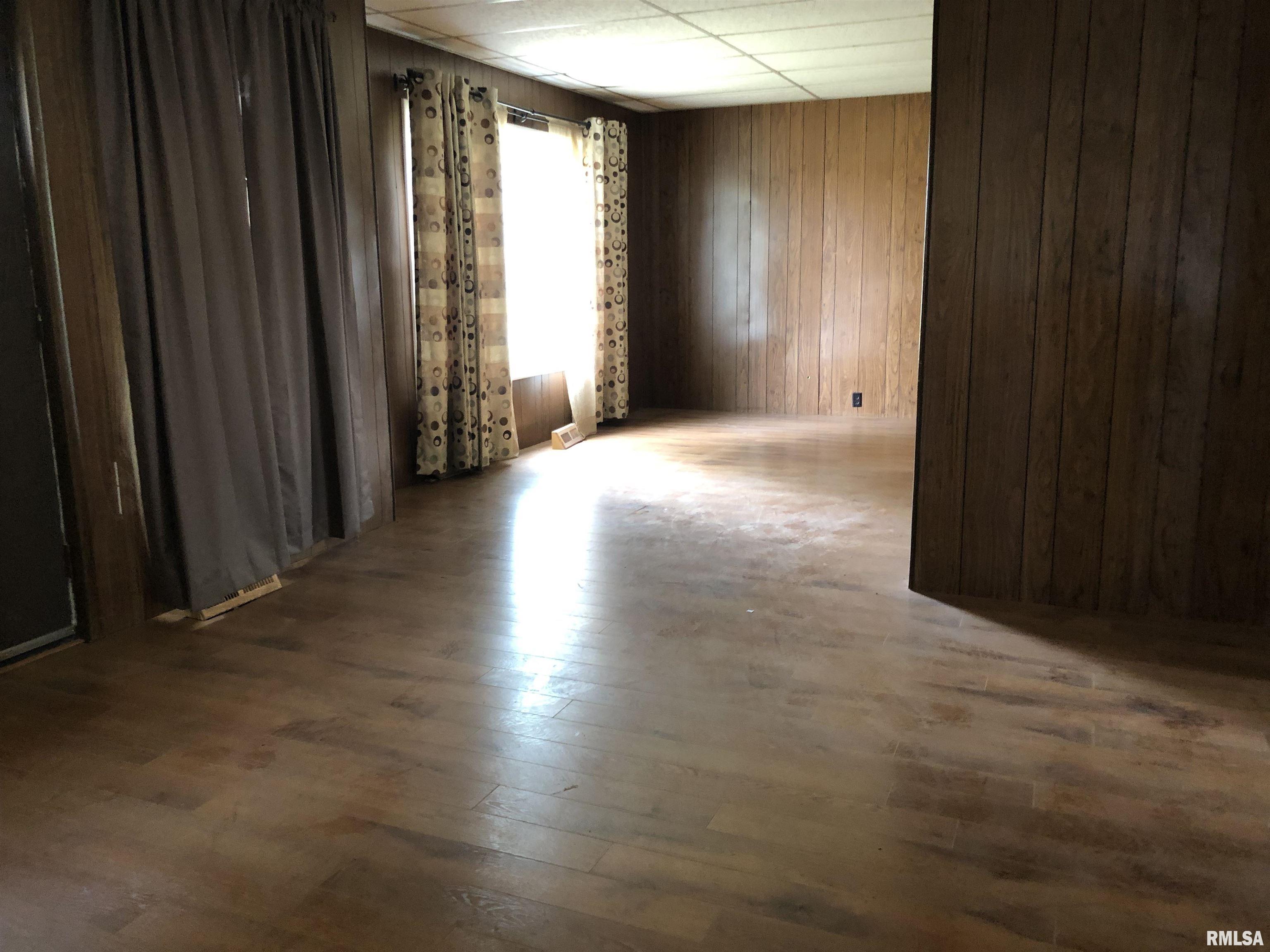 12822 East Bethel Road Mount Vernon, IL 62864 - Photo 16 of 38 Gallery Image 16