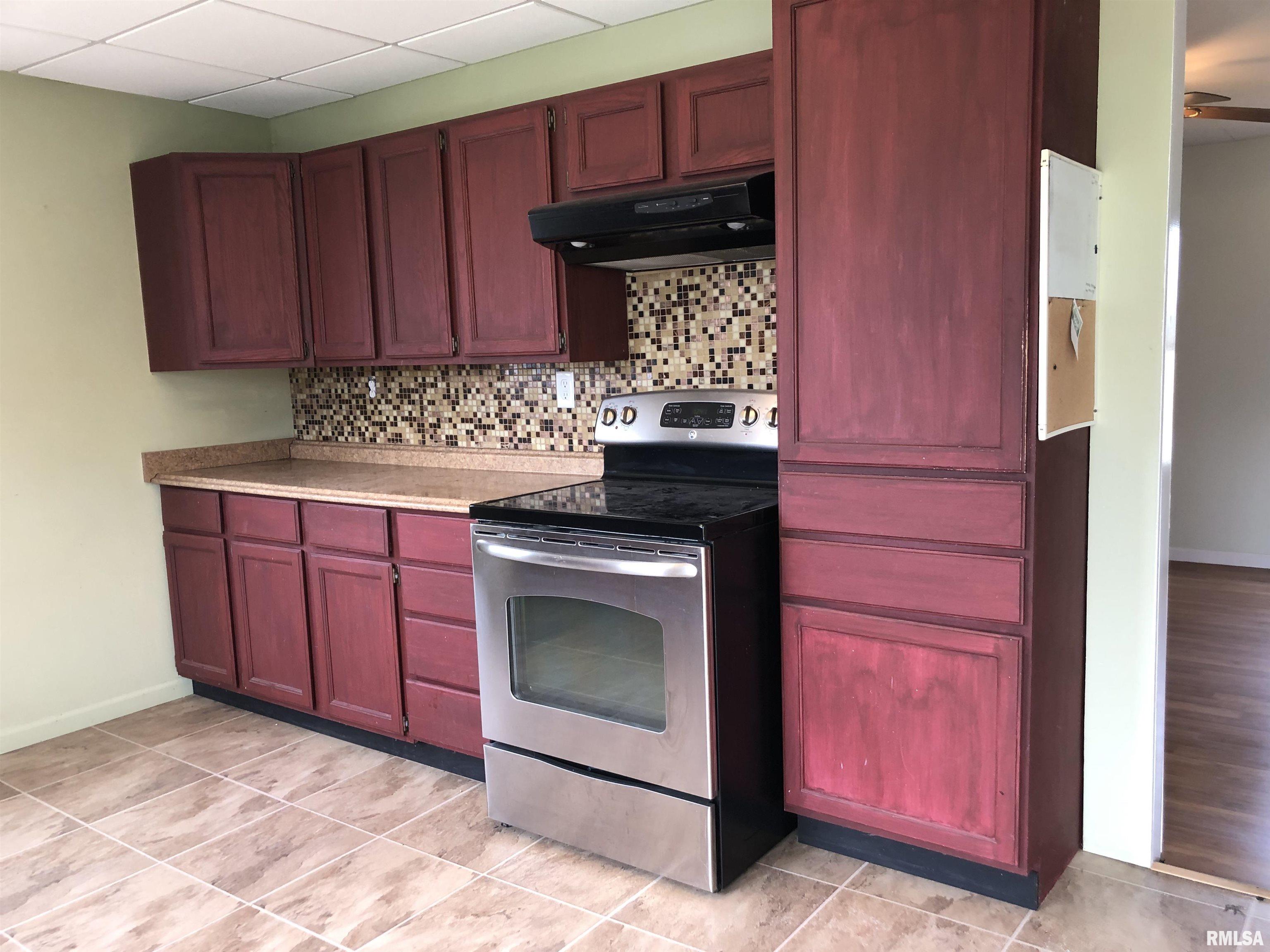 12822 East Bethel Road Mount Vernon, IL 62864 - Photo 18 of 38 Gallery Image 18