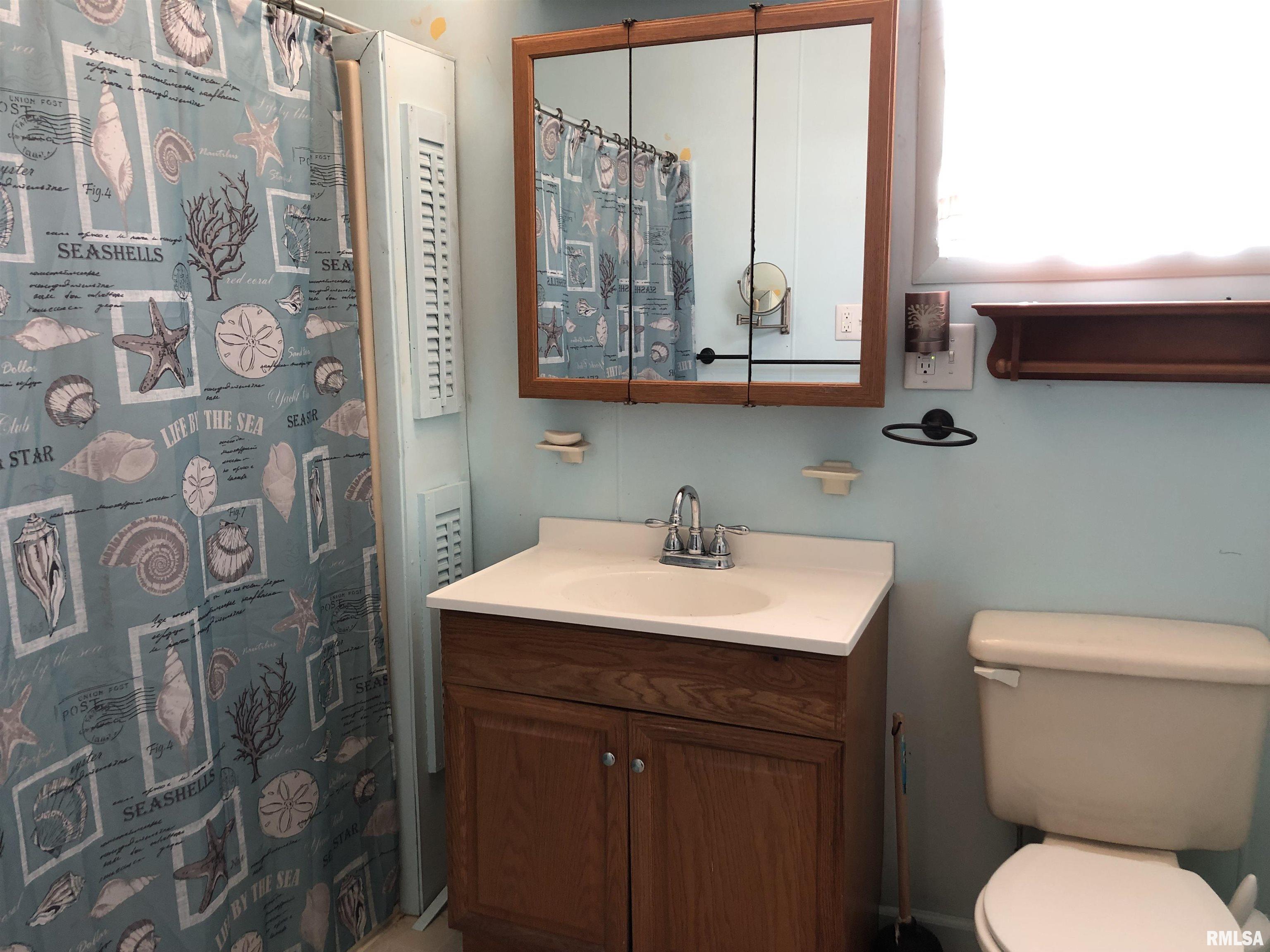 12822 East Bethel Road Mount Vernon, IL 62864 - Photo 9 of 38 Gallery Image 9