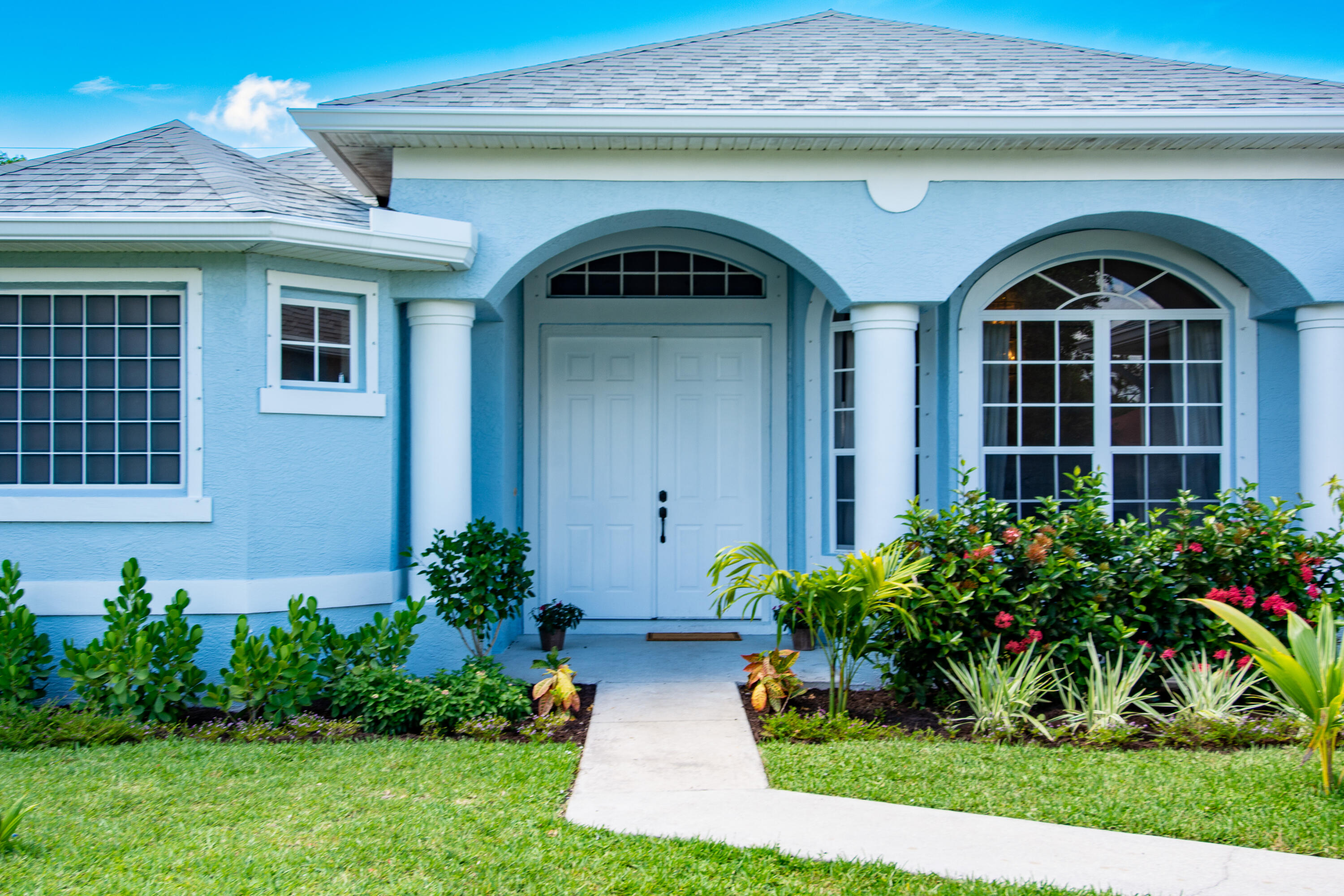 4452 Southwest Gagnon Road Port St. Lucie, FL 34953 - Photo 4 of 49 ipixx-10