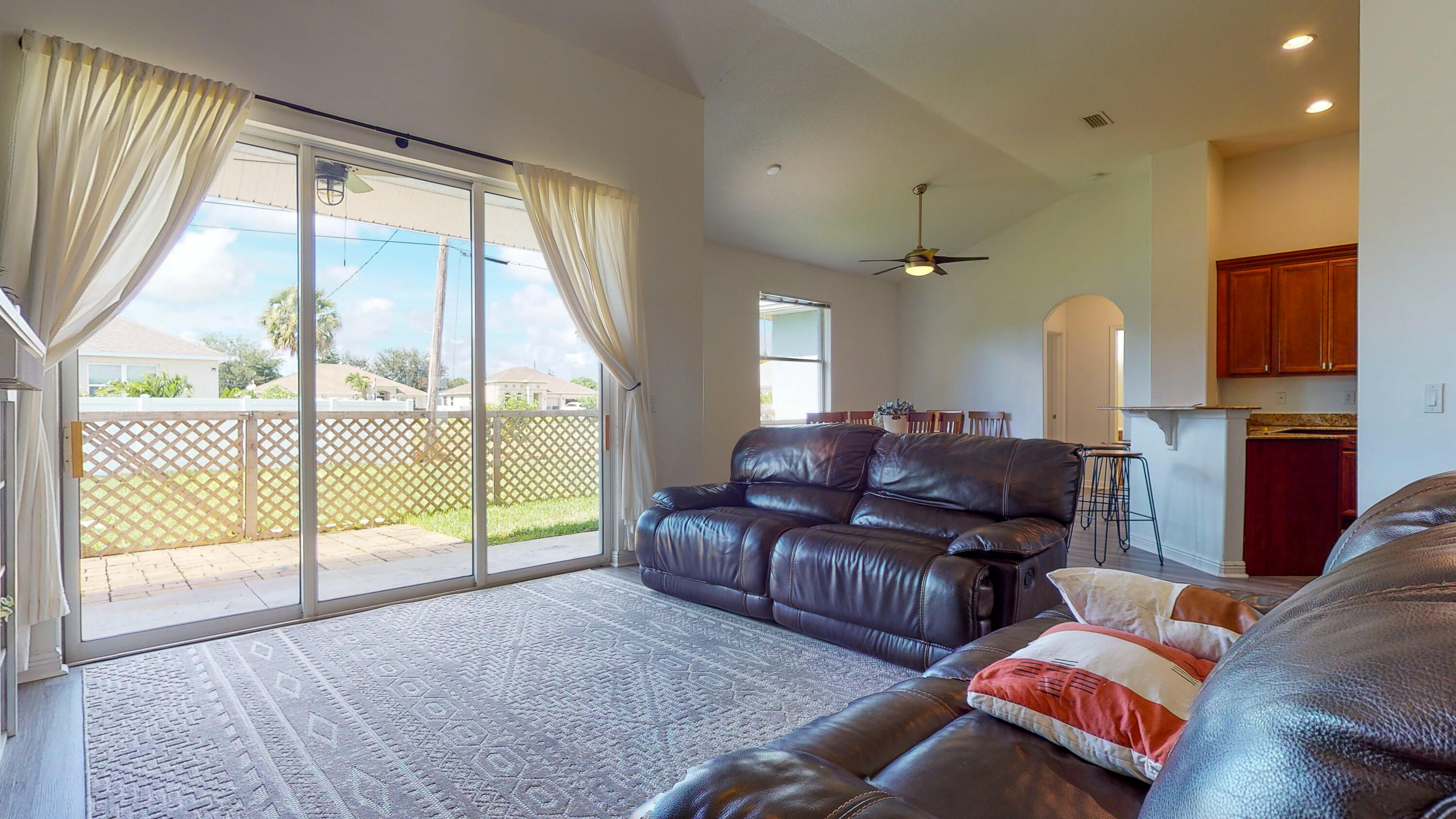 4452 Southwest Gagnon Road Port St. Lucie, FL 34953 - Photo 7 of 49 ipixx-56