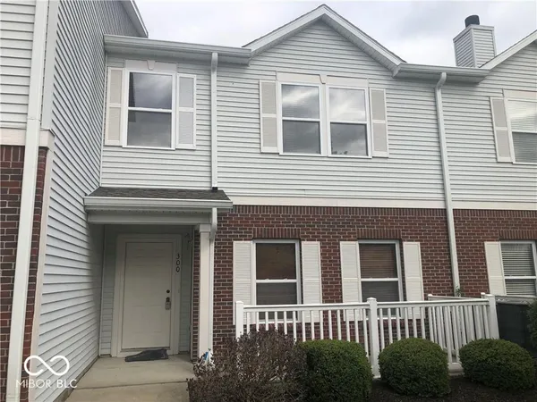 $1,675 | 13325 White Granite Drive, Unit 300, Fishers, IN 46038