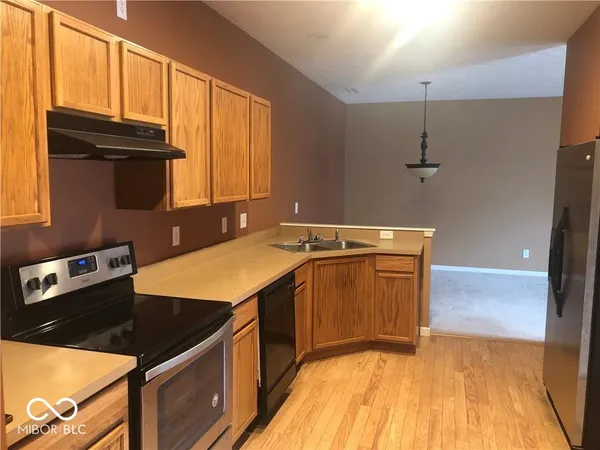 $1,675 | 13325 White Granite Drive, Unit 300, Fishers, IN 46038