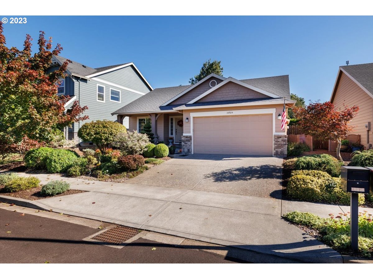 18924 Elder Road Oregon City, OR 97045 - Photo 1 of 26 Gallery Image 1