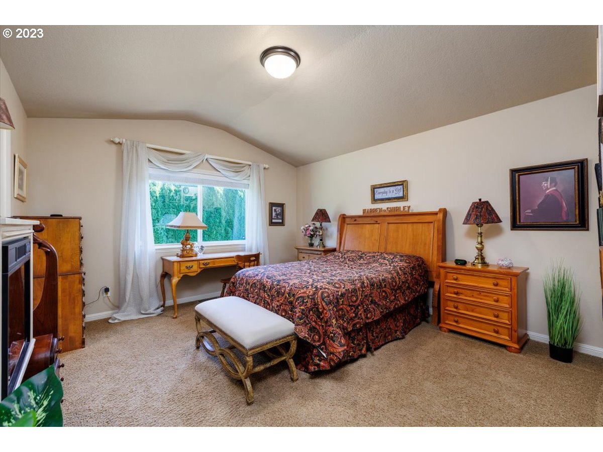 18924 Elder Road Oregon City, OR 97045 - Photo 12 of 26 Gallery Image 12