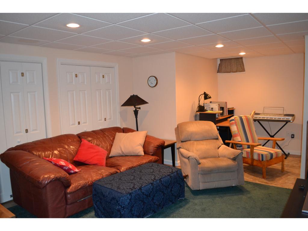 65 Duncan Farms Road Manchester, NH 03102 - Photo 22 of 32