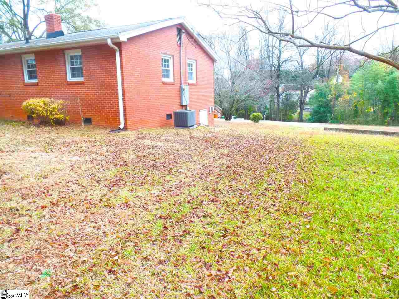 102 State Rd S-23-927 Mauldin, SC 29662 - Photo 10 of 25