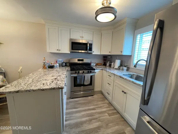 $2,150 | 20 Vine Court, Long Branch, NJ 07740