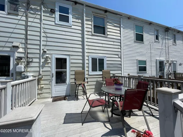 $2,150 | 20 Vine Court, Long Branch, NJ 07740
