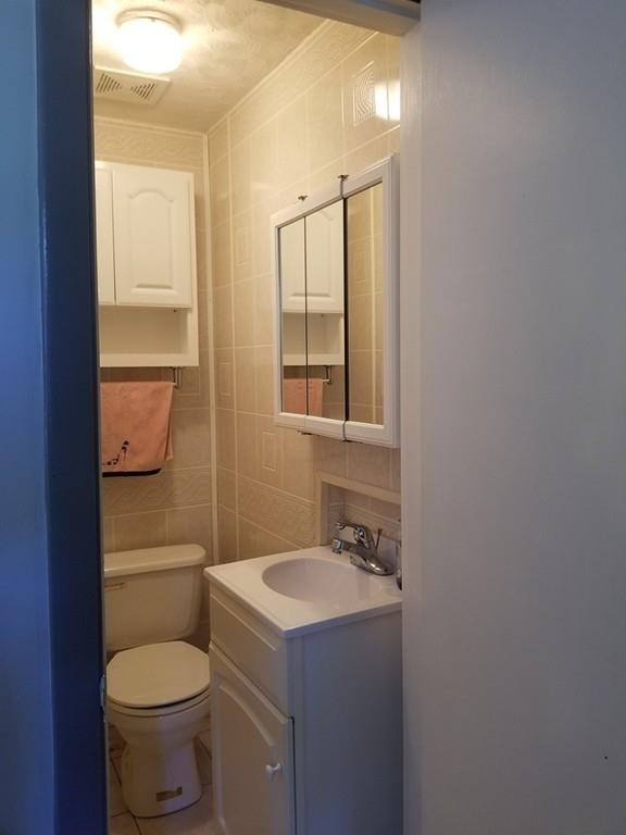 24 Elmfield Road Framingham, MA 01701 - Photo 16 of 30 Gallery Image 16