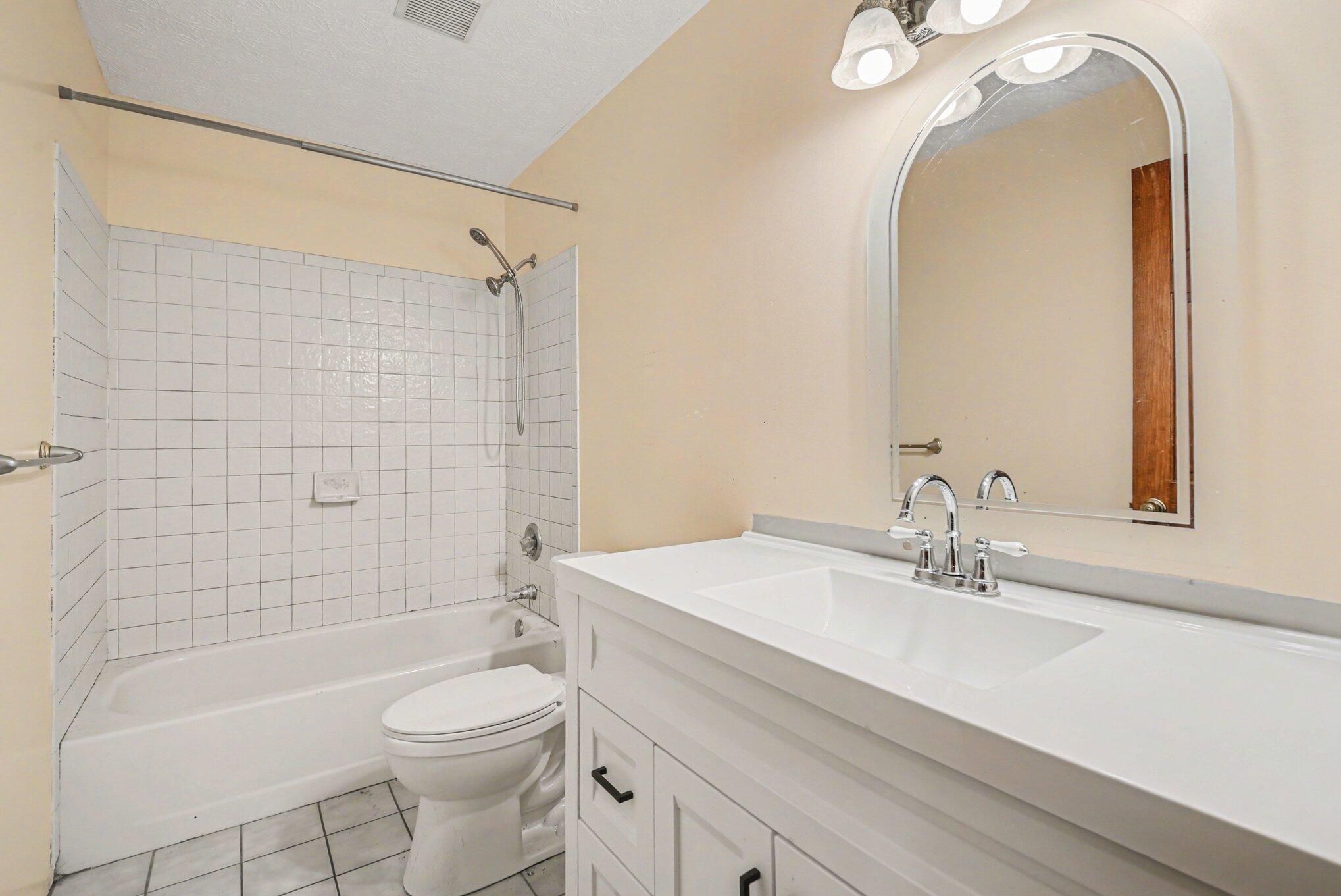 4294 Idlewild Road Burlington, KY 41005 - Photo 26 of 42 021_file_8749