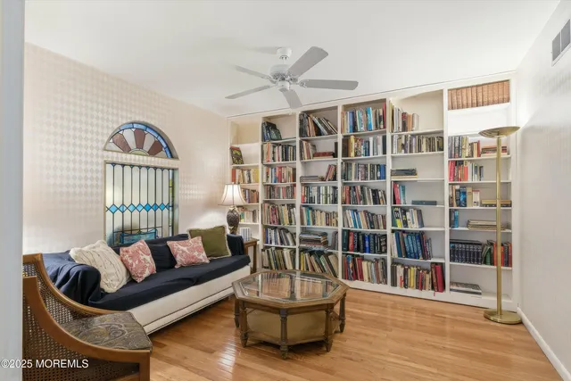 $1,050,000 | 8 Glenwood Drive, Tinton Falls, NJ 07724