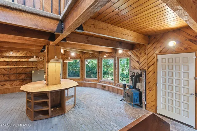 $1,050,000 | 8 Glenwood Drive, Tinton Falls, NJ 07724