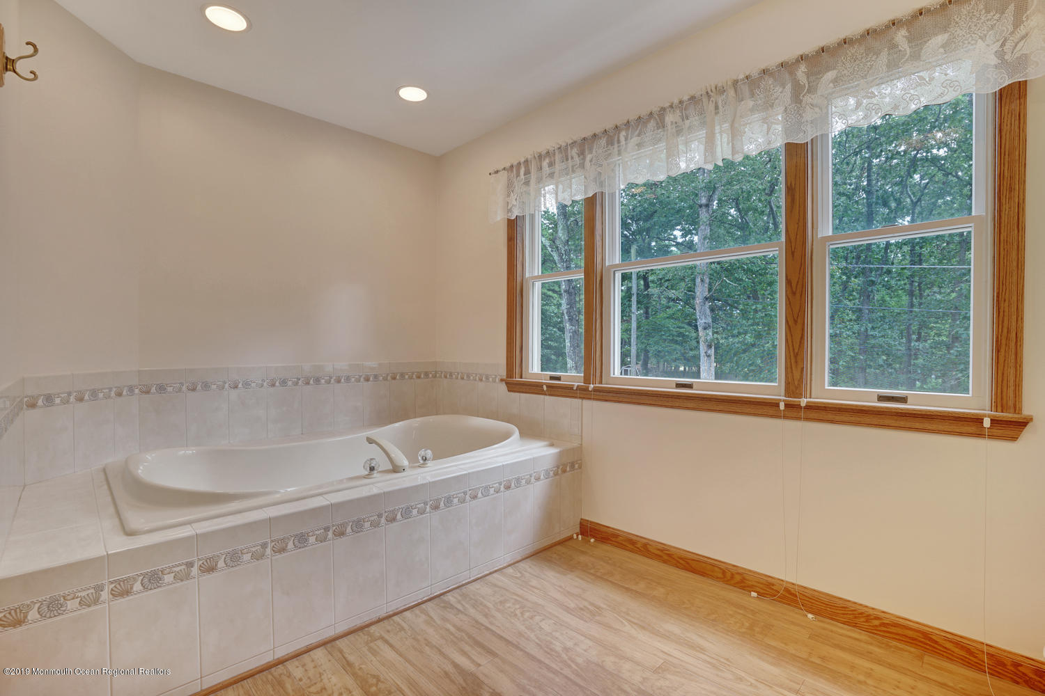 3 Dunhill Road Jackson, NJ 08527 - Photo 32 of 50 3 Dunhill Rd Jackson Township-large-071-