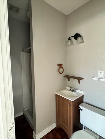 $800 | 4202 Walker Street, Houston, TX 77023