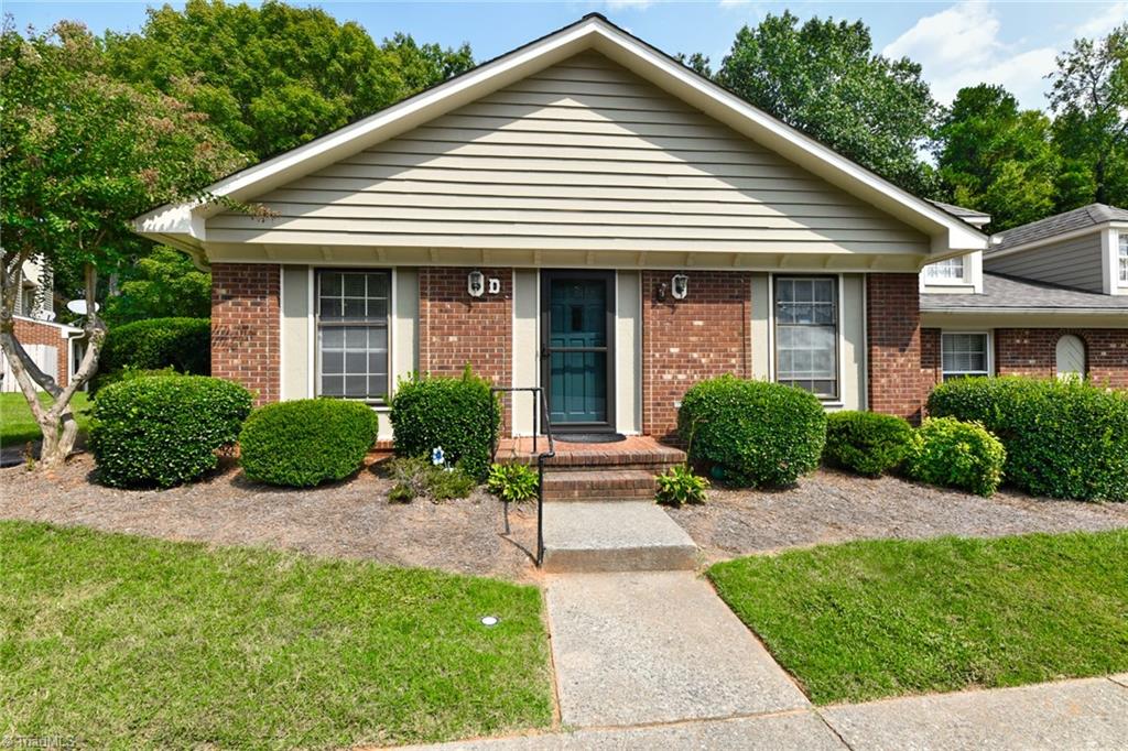 5002 Tower Road, Unit D Greensboro, NC 27410 - Photo 2 of 28 Gallery Image 2