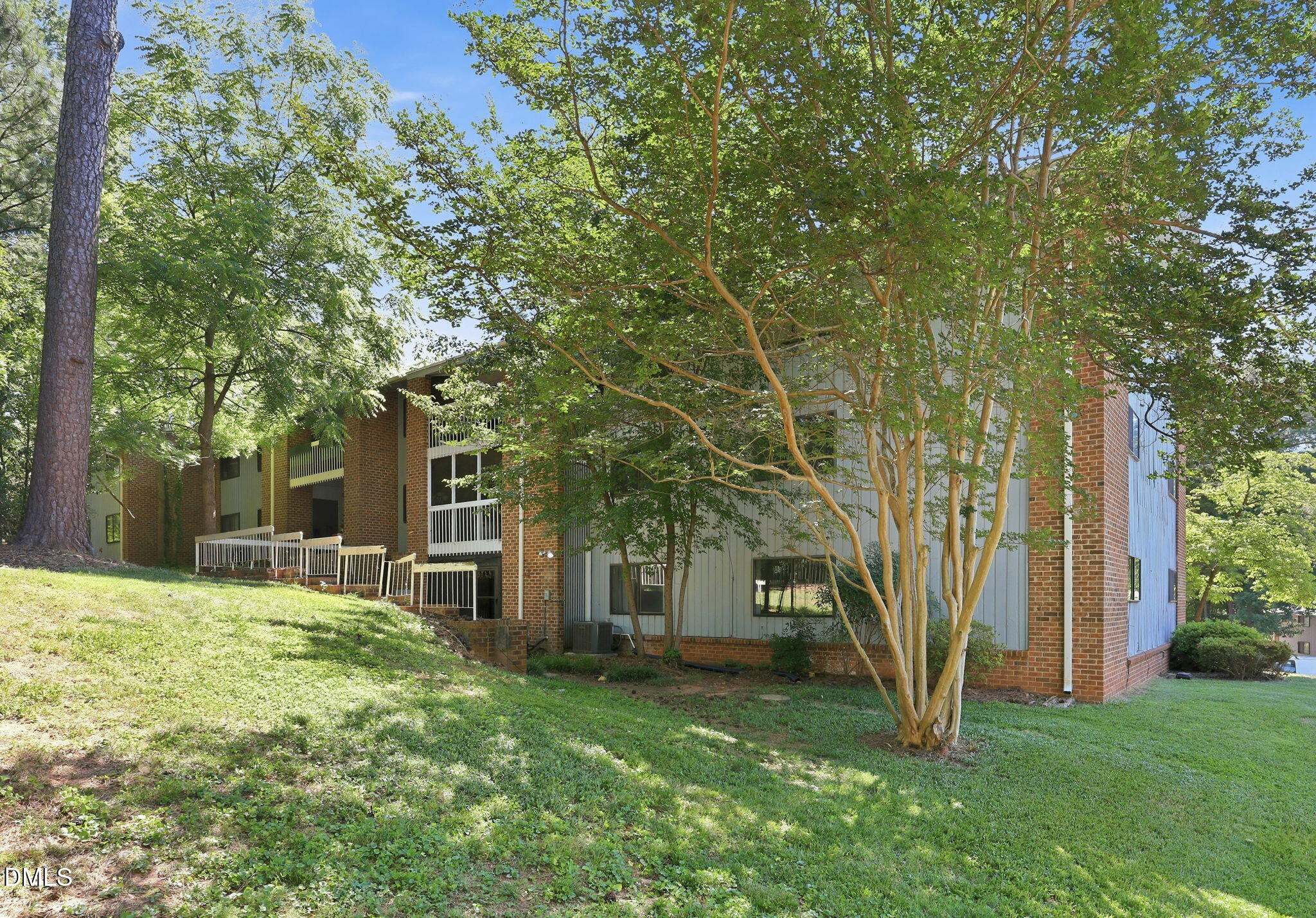 1008 Sandlin Place, Unit B Raleigh, NC 27606 - Photo 30 of 37