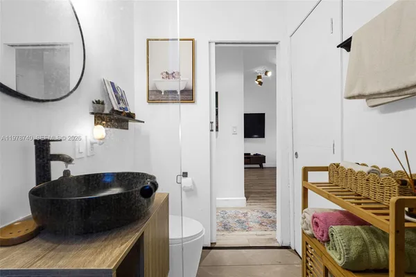 $4,400 | 274 Northwest 43rd Street, Miami, FL 33127