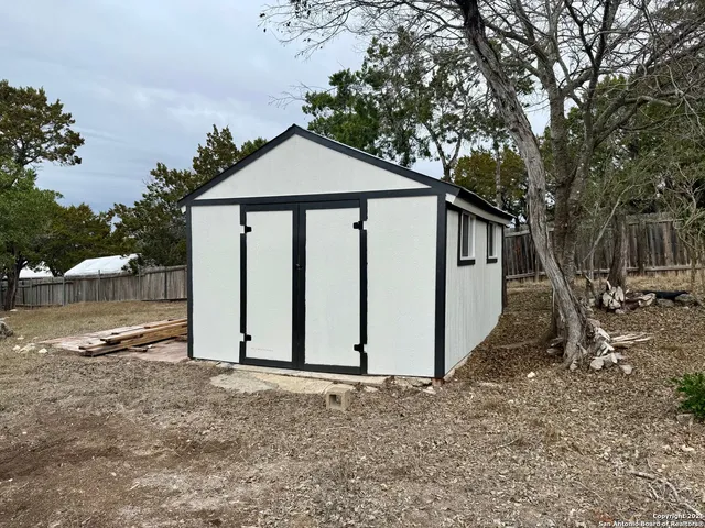 $349,900 | 685 Riverside Drive, Pipe Creek, TX 78063