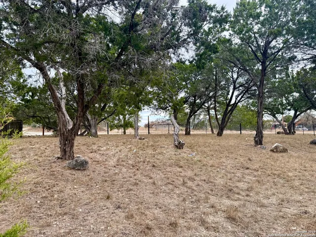 $349,900 | 685 Riverside Drive, Pipe Creek, TX 78063