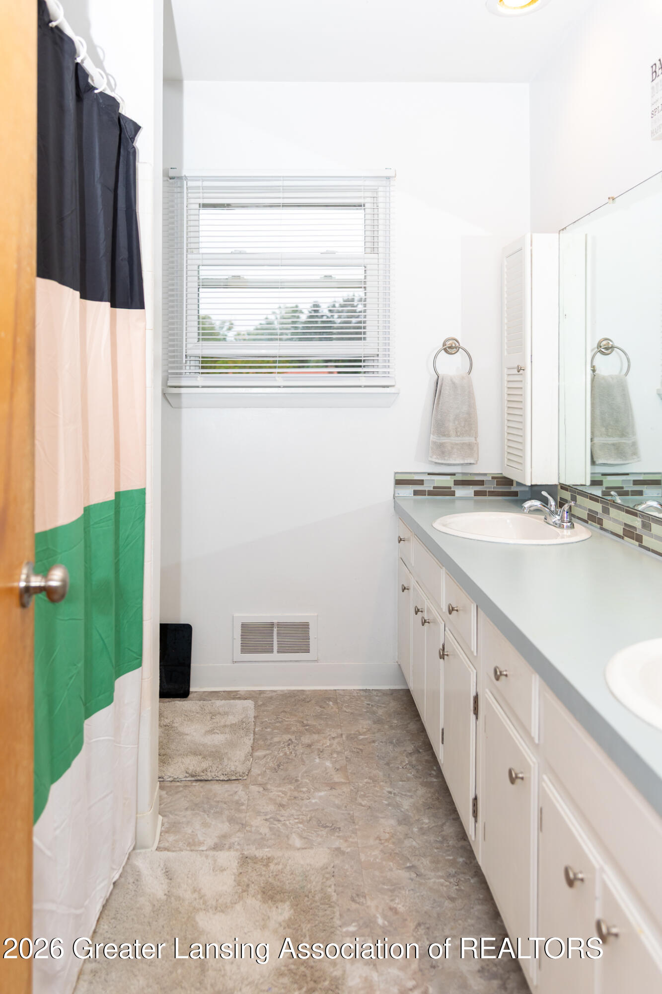 3720 Dell Road Holt, MI 48842 - Photo 18 of 47 Full Bath
